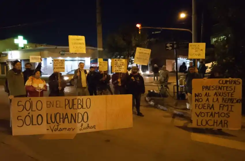 La Unidad Piquetera se manifestó en busca de un "salario digno"