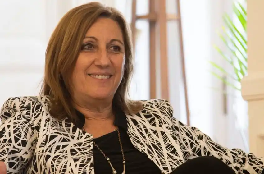 Mónica Fein apuntó contra Roy López Molina: «Para ser intendente hay que poner la cara»