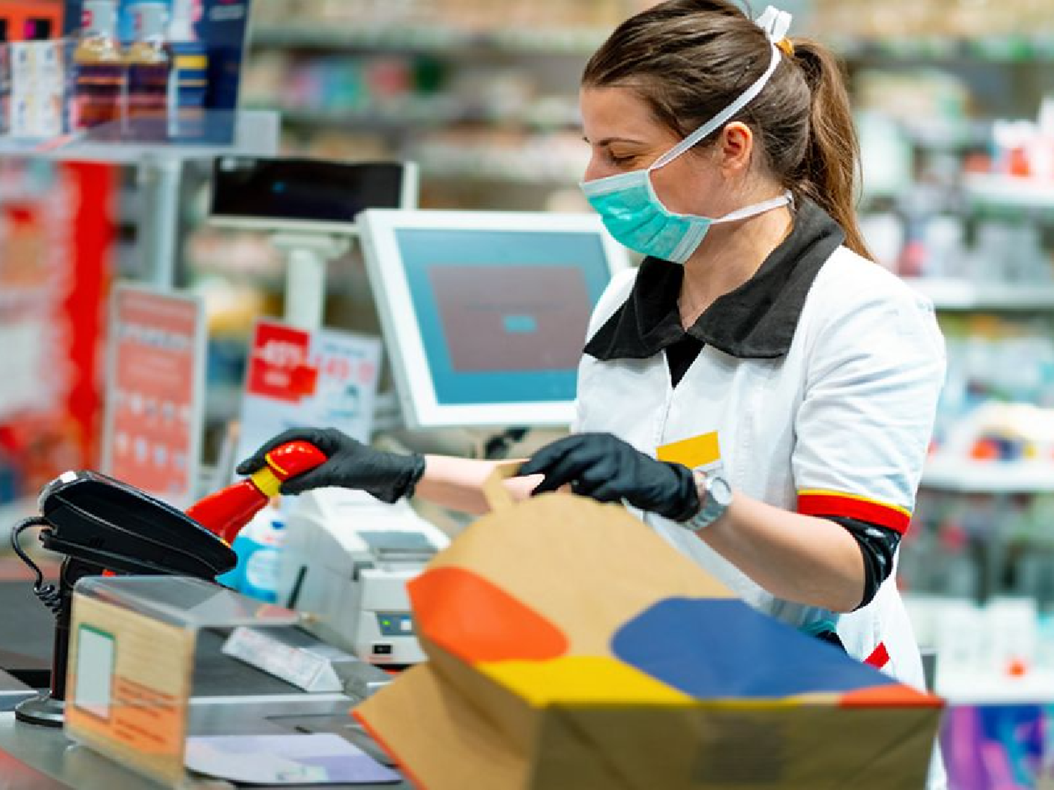 Comercio cerró la paritaria con un 54% de aumento y el básico quedará en 90 mil pesos