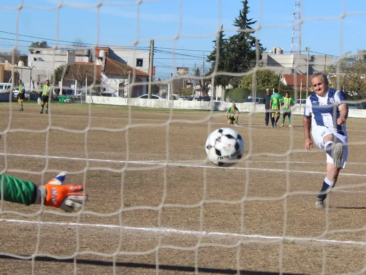Finalizó exitosamente el torneo "Apertura" de
la Liga de Veteranos de Fútbol de Gualeguay