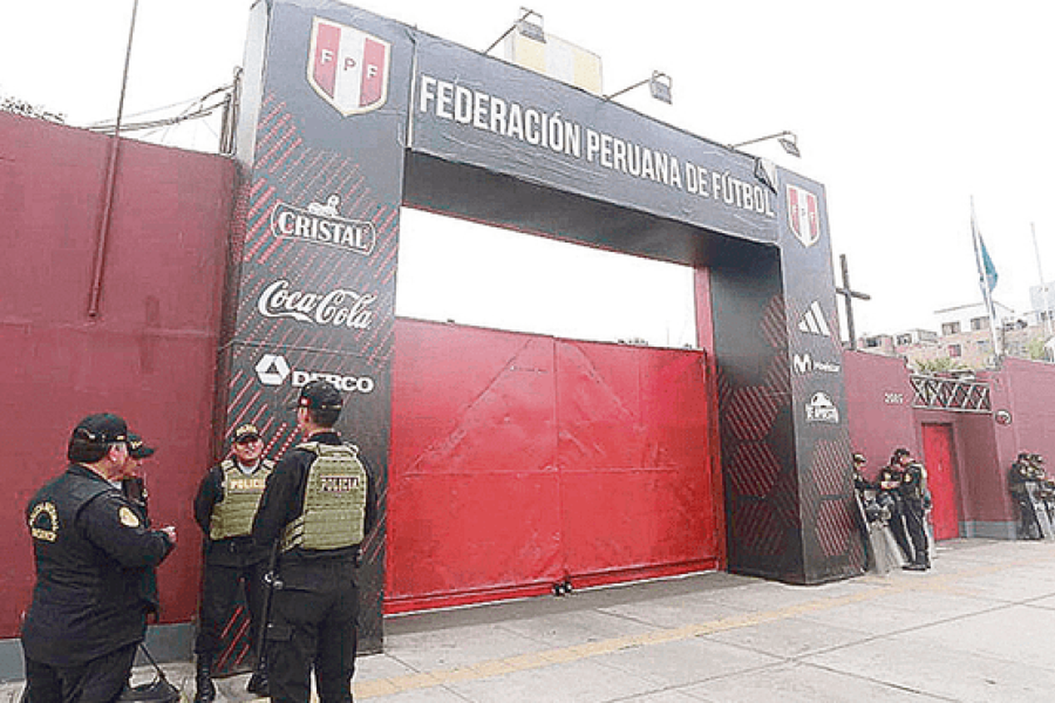 El Ministerio Público Fiscal de Perú citó a 14 dirigentes por supuesta administración fraudulenta por parte de la Federación Peruana