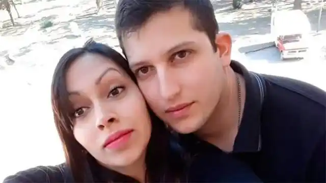 Mujer y hombre policías se balearon entre ellos delante de su pequeño hijo