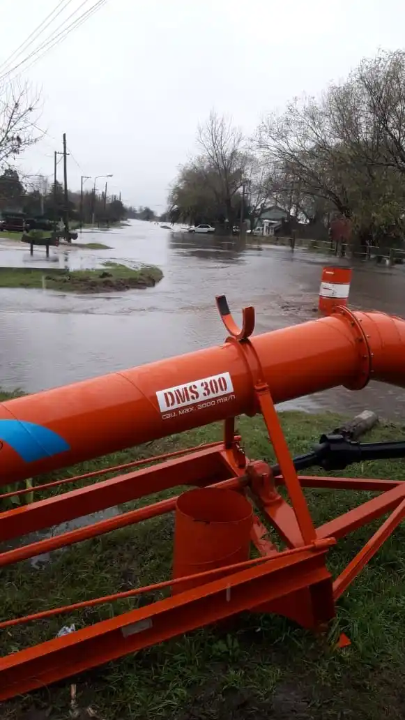"No han habido anegamientos en el casco urbano y el tránsito a Larroque es normal"
