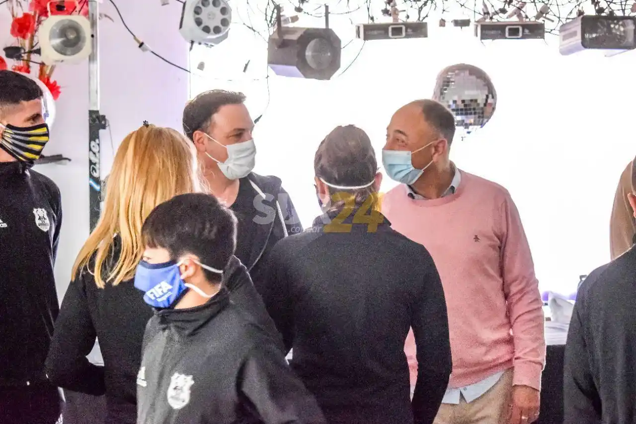 Enrico impulsa charlas sobre adicciones en clubes de la región