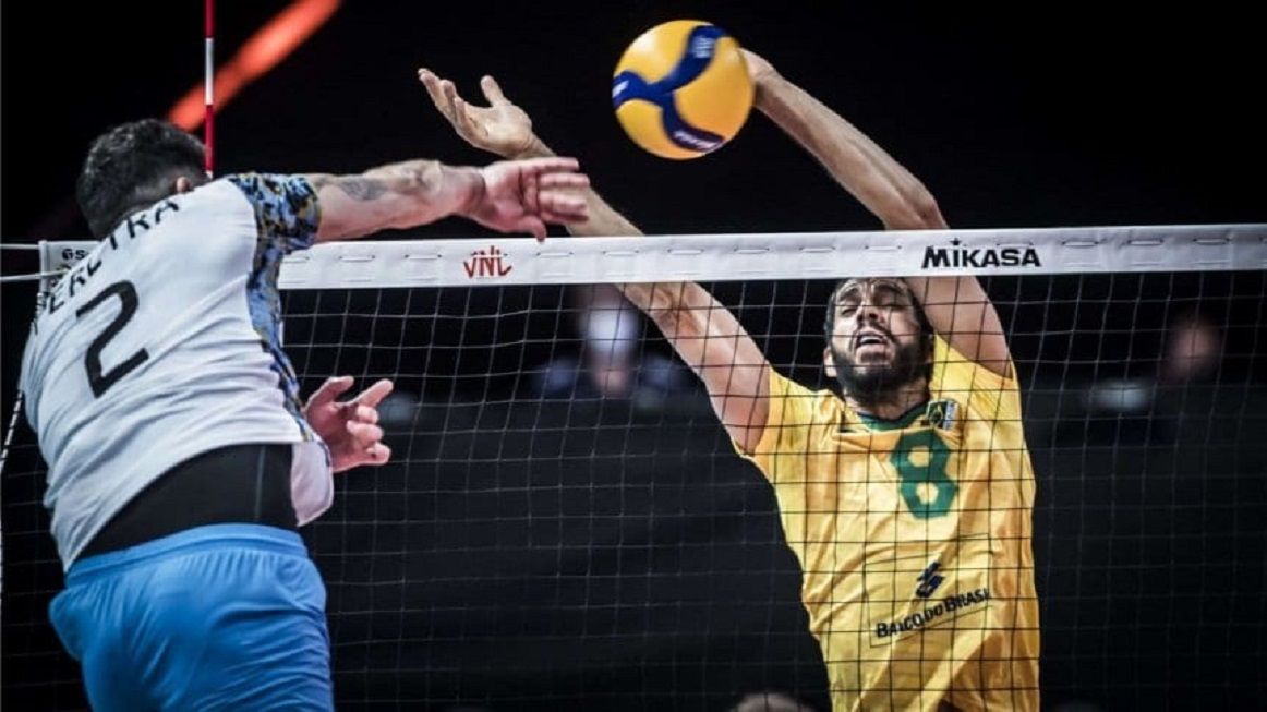 Argentina perdió 3-0 con Brasil en su debut en la Liga de Naciones en Italia