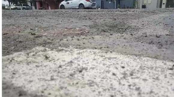 Bacheo en Crucero General Belgrano: la empresa espera pavimento para terminar el trabajo
