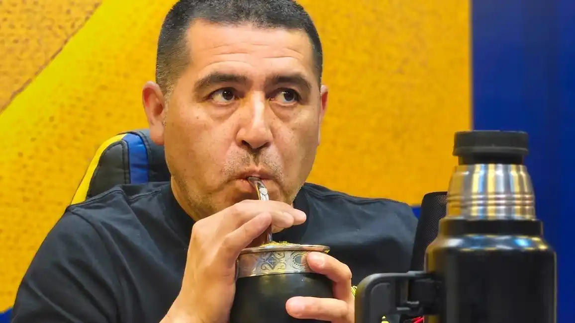 Un ex DT de la era Angelici, el apuntado por Riquelme para reemplazar a Úbeda