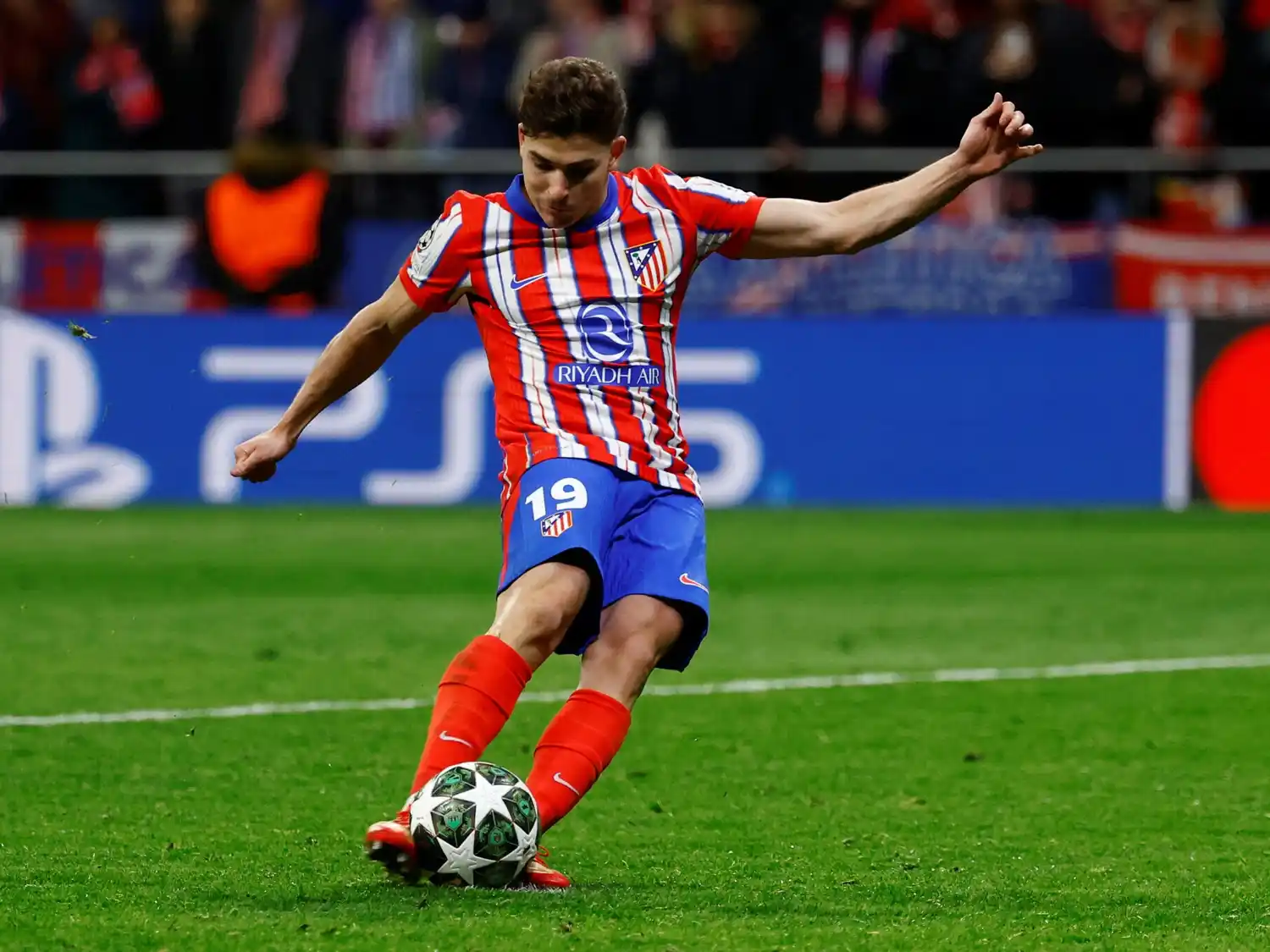 Julián Alvarez pidió enfocarse en lo que viene para el Atlético.