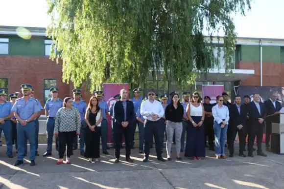 Provincia entregó elementos de seguridad para el Servicio Penitenciario