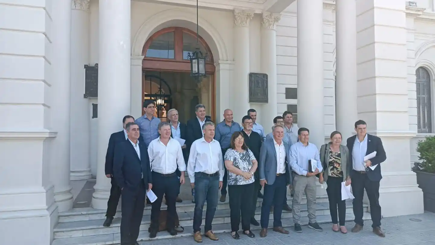 La intendenta participó de la reunión de intendentes de Juntos por el Cambio