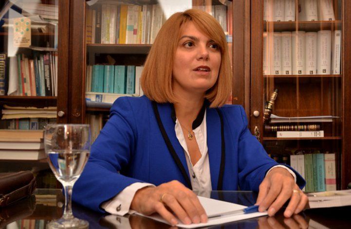 Mejora la salud de Carolina Szelagowski, la senadora accidentada