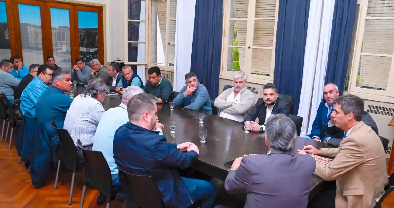 Cresto acordó con los municipales de Concordia una mejora salarial