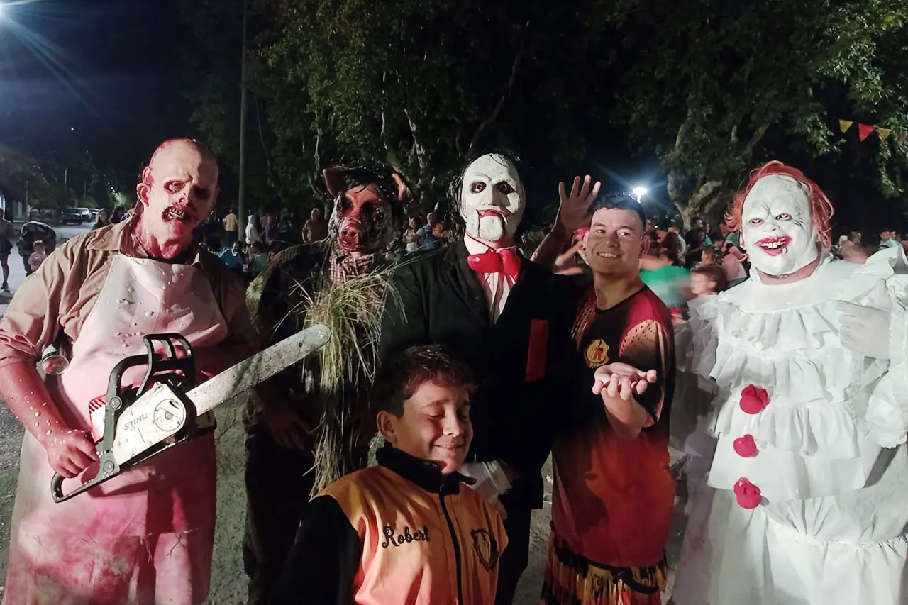 Carnaval. Dos noches a pleno en Juan N. Fernández