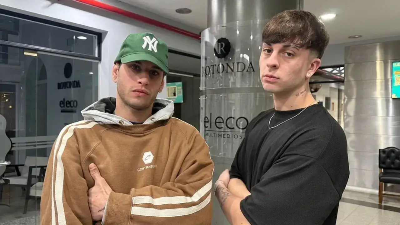 Thomas y Lyro