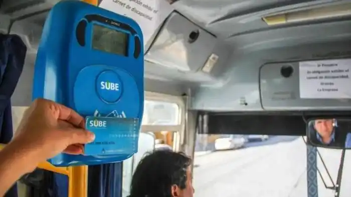 Beneficiarios de ANSES acceden a un 55  por ciento de descuento en transporte público
