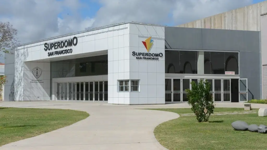El Superdomo reunió a más de 300 personas en una jornada regional sobre ESI