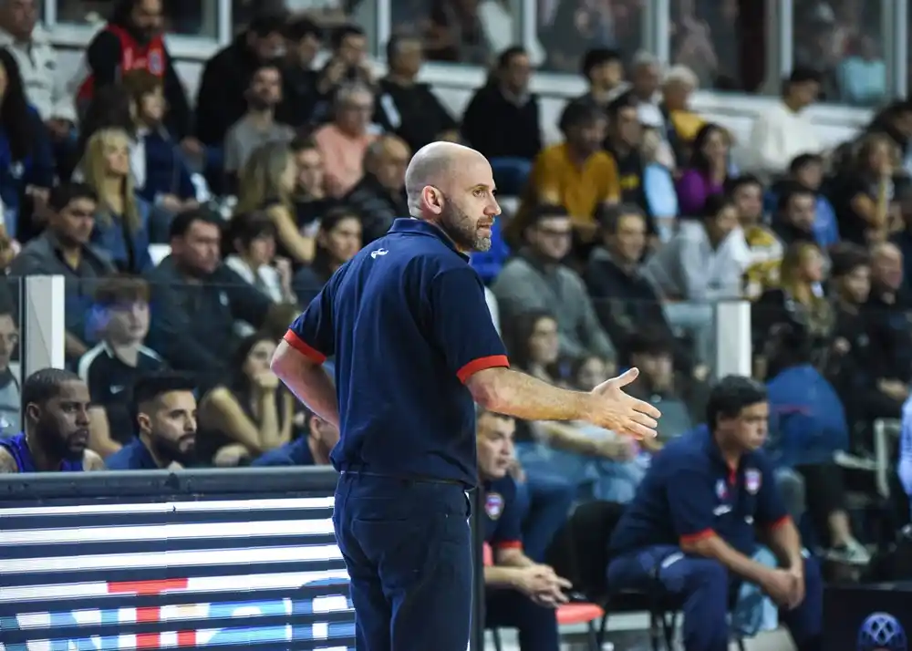 Leandro Ramella, entrenador de Quimsa. (Foto: FIBA)