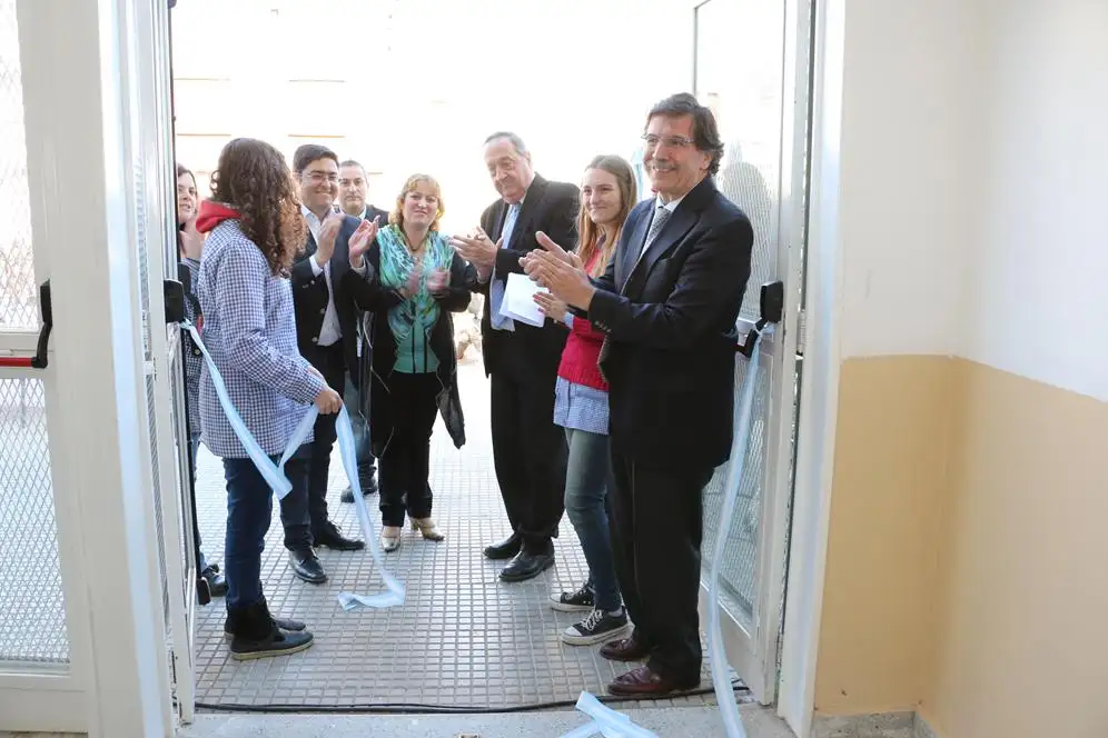 Se inauguraron nuevas aulas de Polivalente 