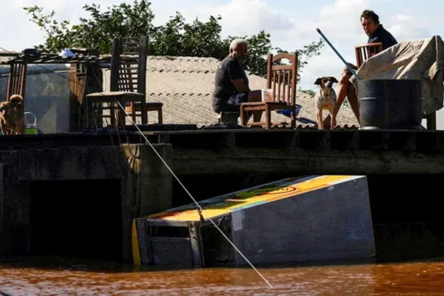 Enfermedades amenazan el sur de Brasil, devastado por las inundaciones