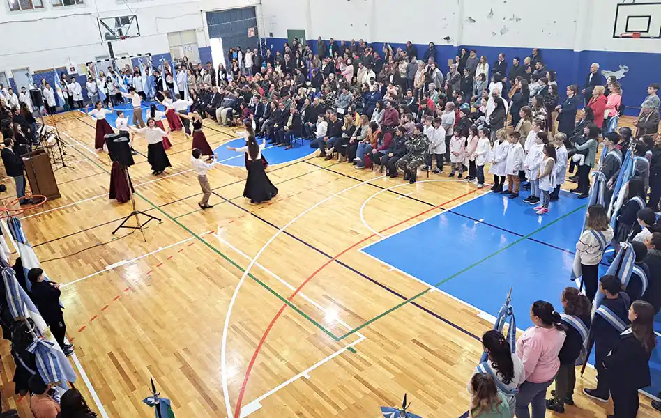 Tedeum y acto en el CEF 43 para celebrar el 25 de Mayo