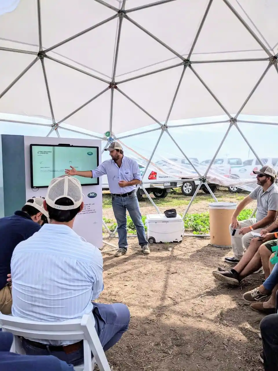 NK Semillas dio inicio al “Punto NK” con un gran evento en Rincón de Nogoyá