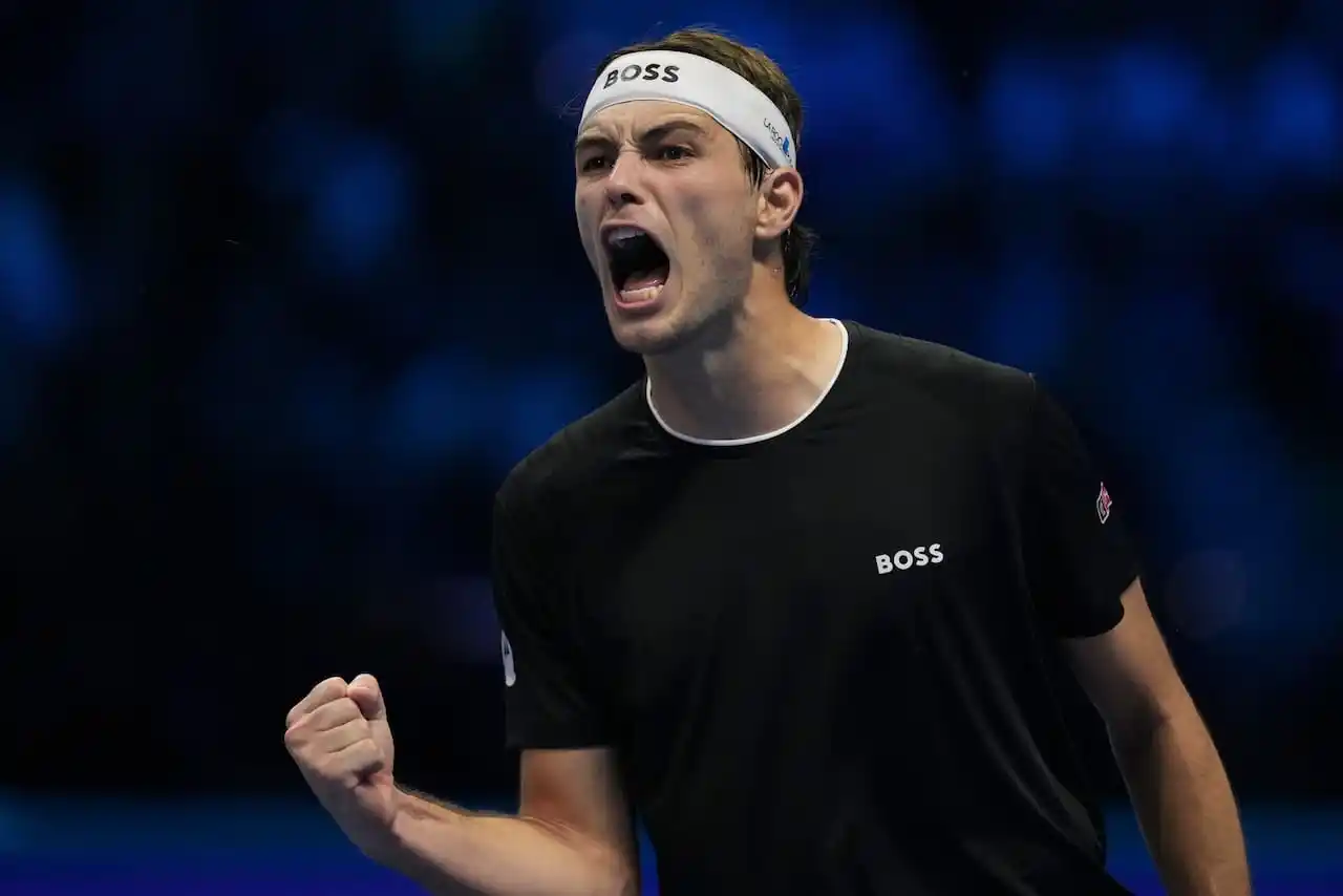 Taylor Fritz. El estadounidense venció a Alexander Zverev y jugará la final del ATP Finals