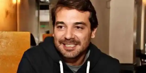 Pedro Alfonso, furioso con los Premios Carlos