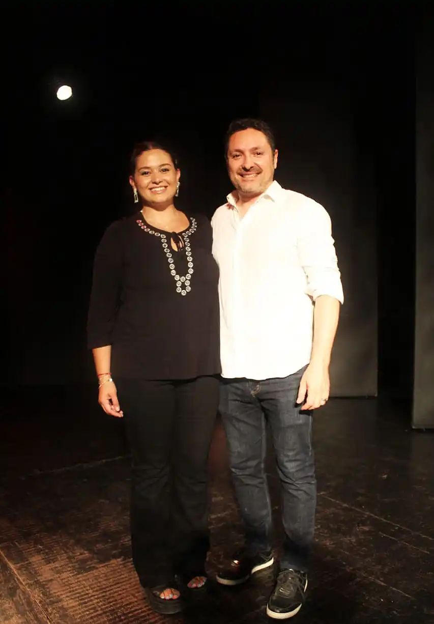 Américo Detomasi junto a Lara Tamaño, profesora de italiano.