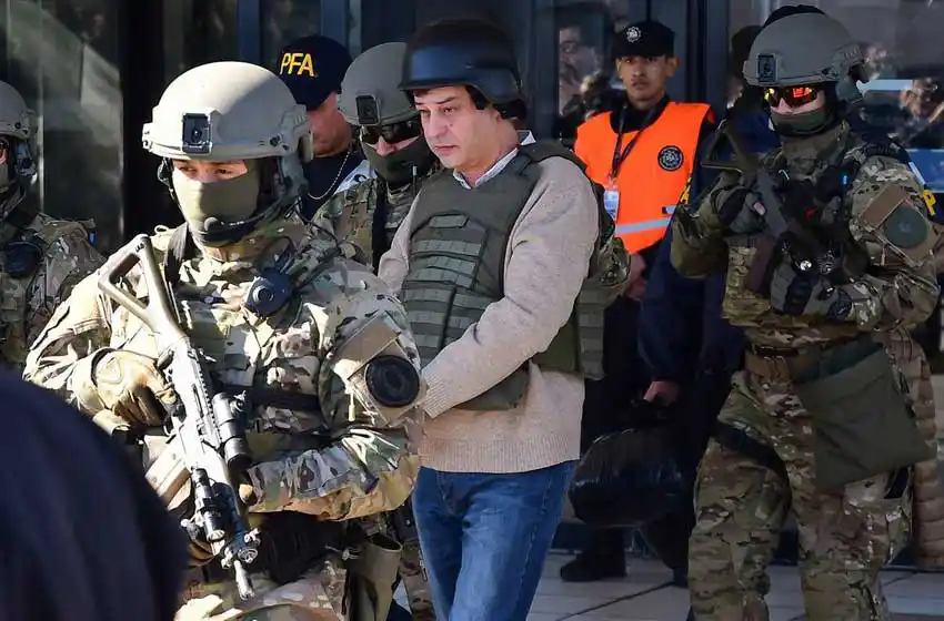 El contador de Cristina dijo que borró actas con «liquid paper»