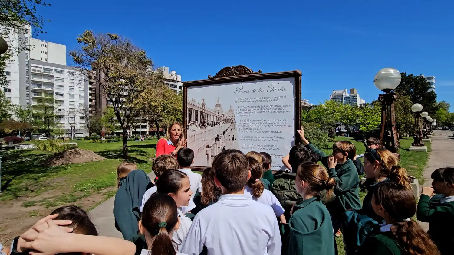 La actividad forma parte del Programa Educativo Patrimonial Guardianes de Nuestra Historia.
