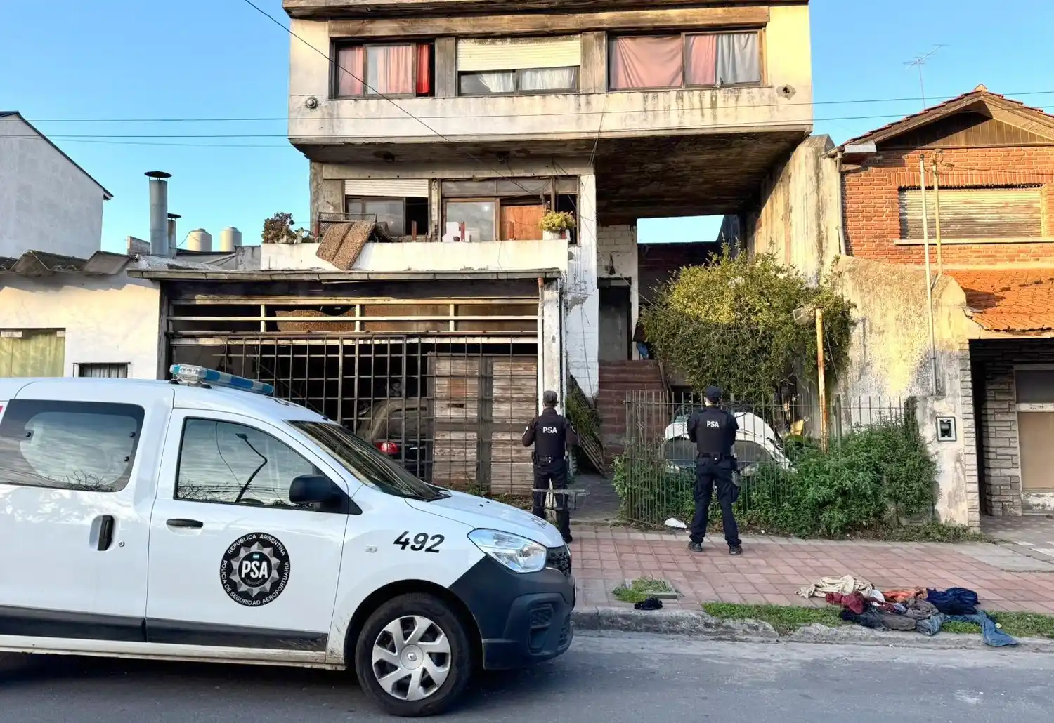 Se realizaron siete operativos en la ciudad y se detuvieron a tres personas.