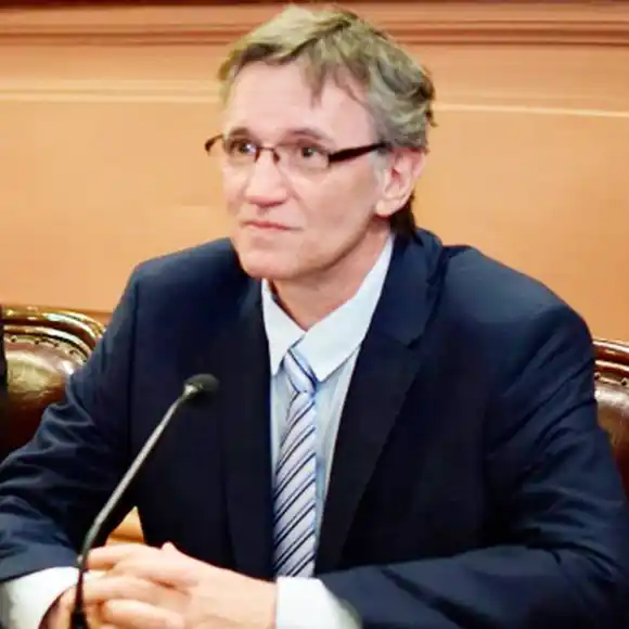 �SNo puede entender la  importancia del  Aeropuerto de Concordia⬝