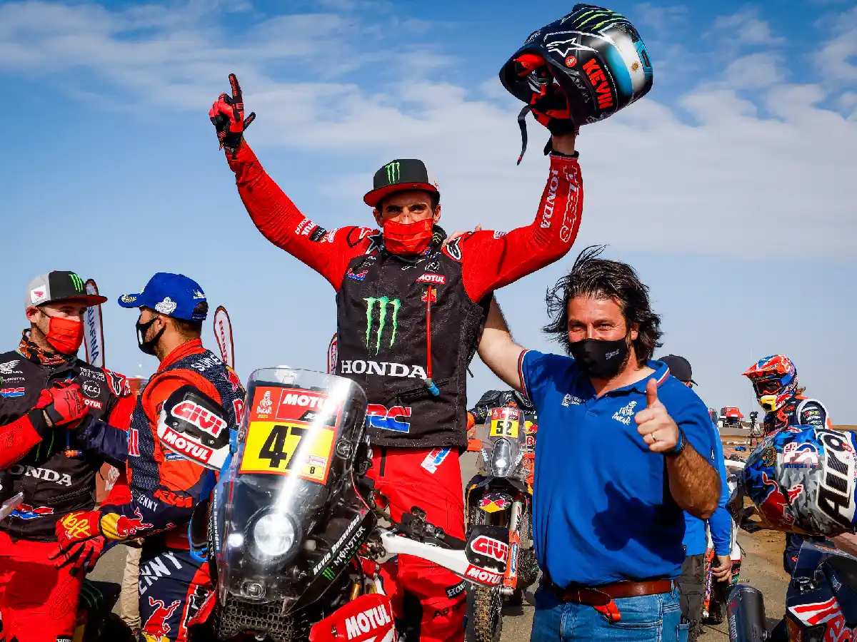 ¡Histórico Dakar albiceleste!