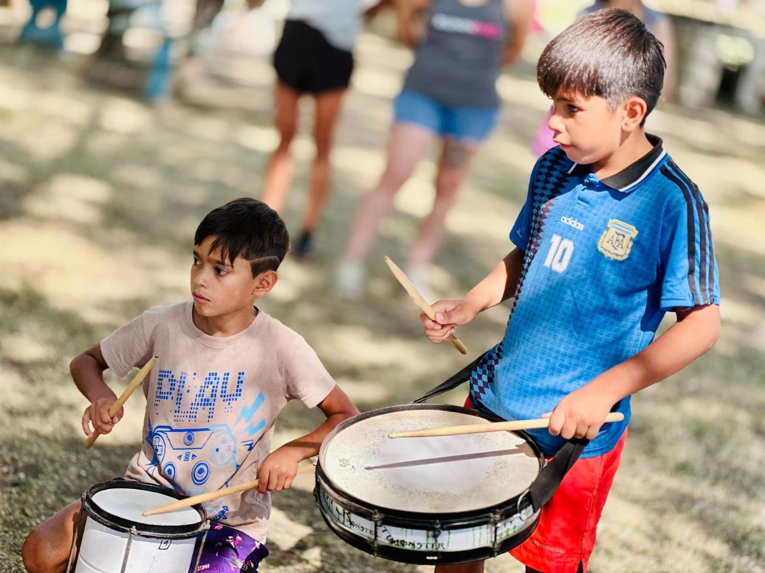 Colonia música