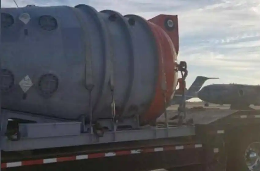 Alistan equipamiento traído desde EEUU para buscar al submarino desaparecido