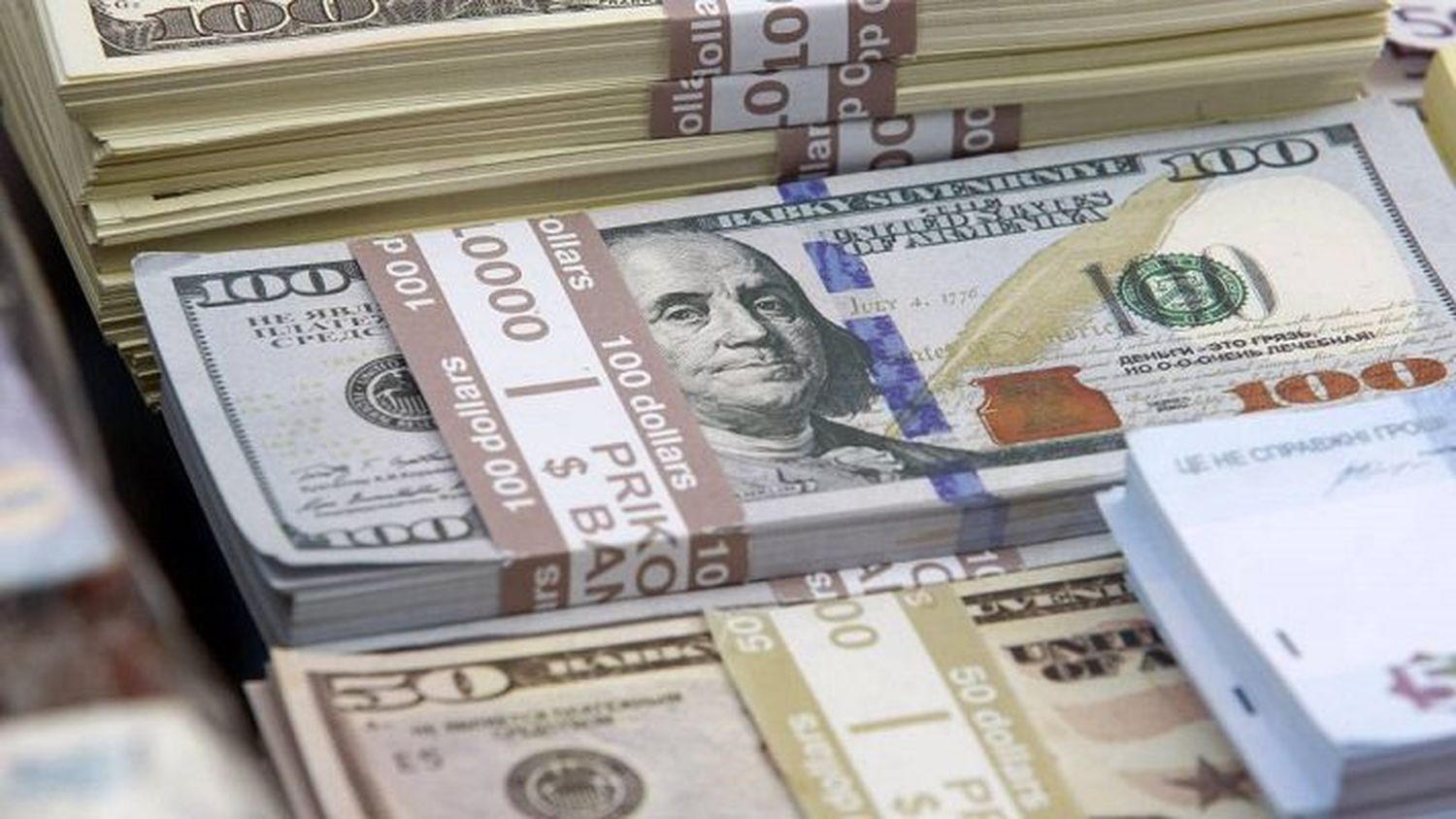 El SUELDO MÍNIMO debería ser de 100 dólares mensuales, según el Cendas-FVM