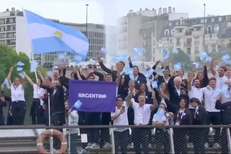 Así fue la aparición de la delegación argentina en la ceremonia inaugural de París 2024
