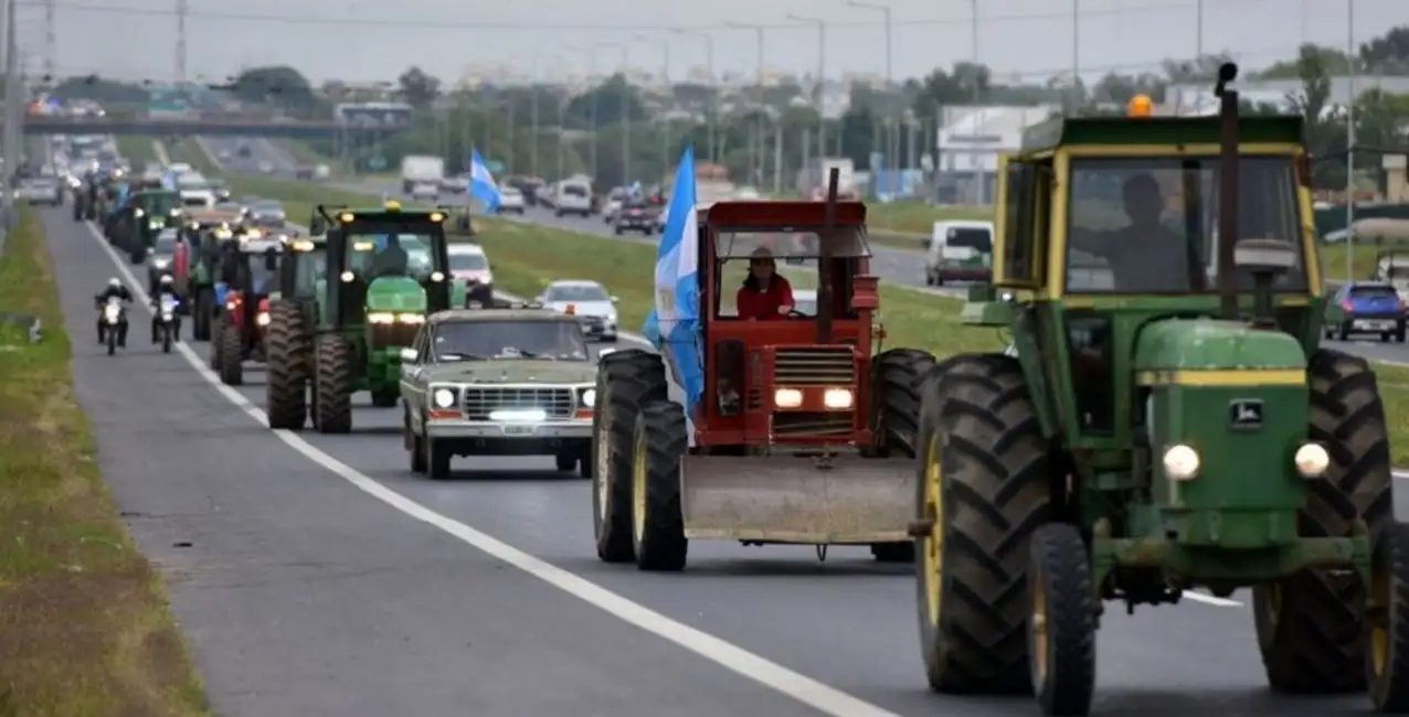 Productores agrarios realizan un “Tractorazo” en Córdoba
