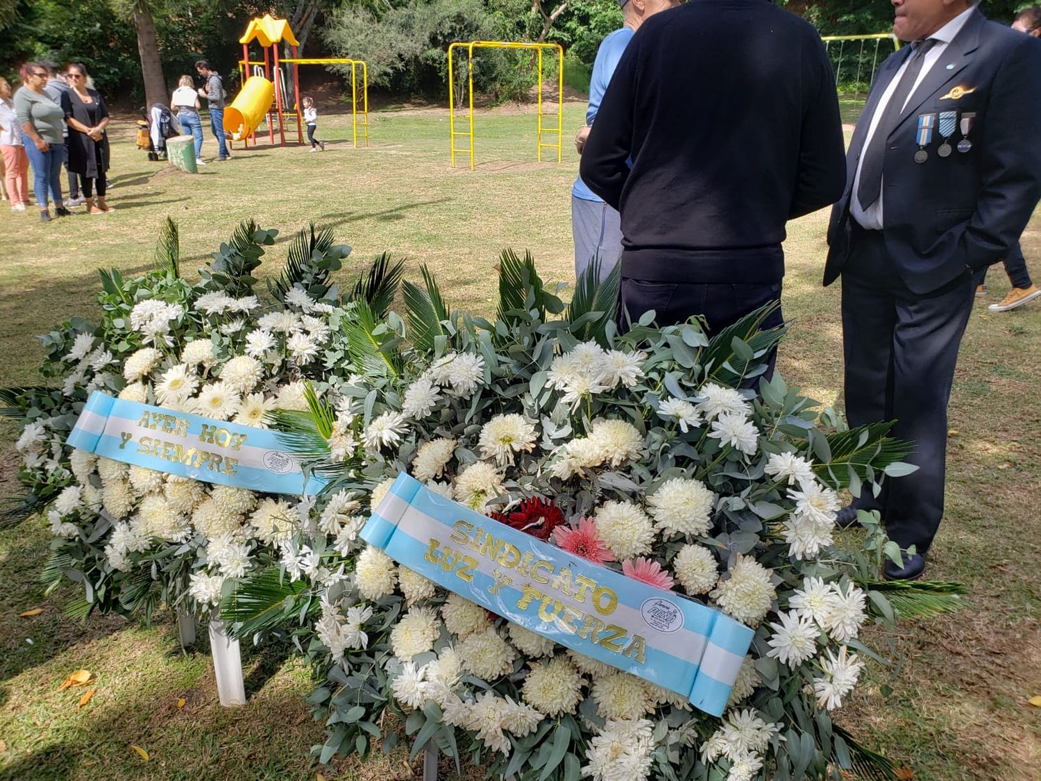 Ofrendas florales Malvinas 2024