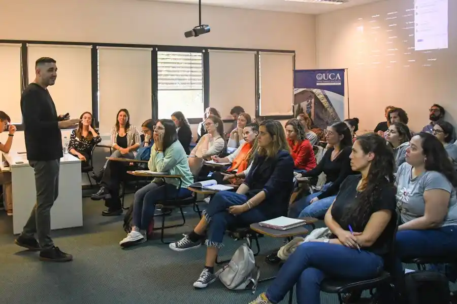 Sello Verde: La ministra Erika Gonnet dio inicio a la capacitación gestores ambientales