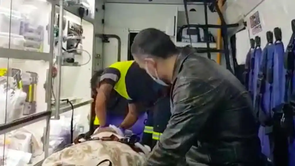 Un camarógrafo perdió un ojo en un ataque a un equipo de la TV chilena