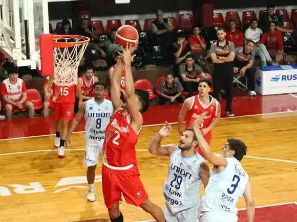 Unión, en caída libre