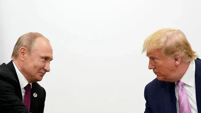 Putin viajará a China en septiembre y no descarta reunirse con Trump