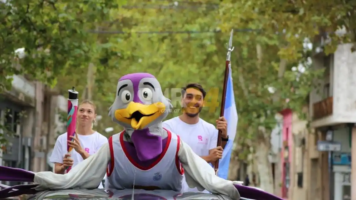 Venado Tuerto recibió la llama de los III Juegos Suramericanos de la Juventud