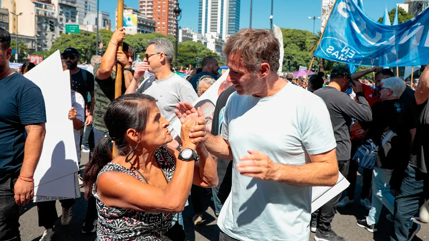 "Ser conscientes de nuestra historia nos permite pensar el presente y proyectar el futuro que queremos para todas las generaciones de nuestro país", expuso el intendente.