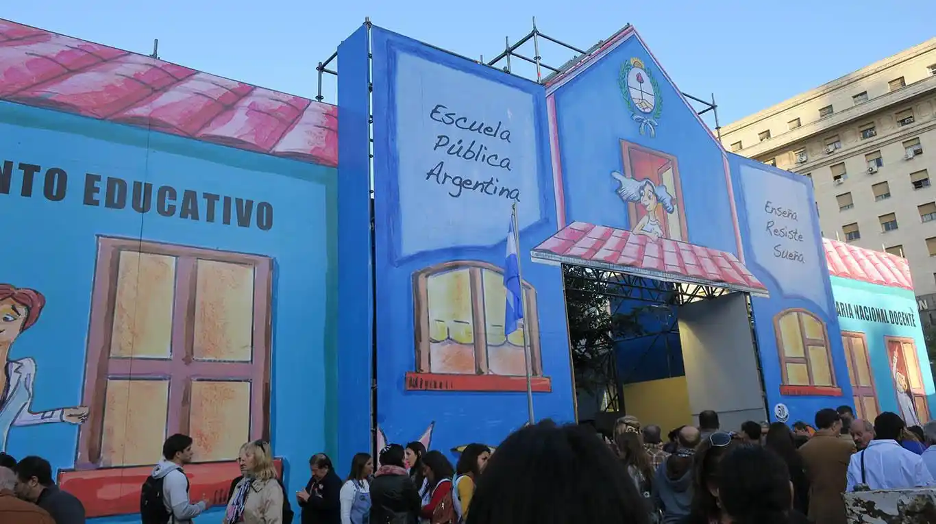 La “escuela itinerante” seguirá hasta el 5 de mayo