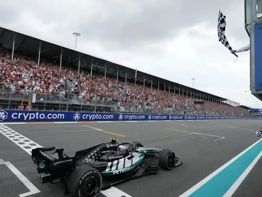 La FIA anunció ajustes técnicos para 2027 tras las críticas al actual sistema híbrido.