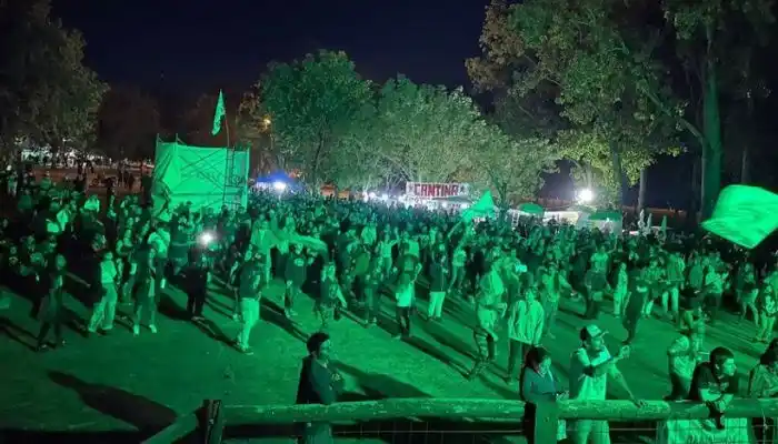 Con Junior Lescano de La 25 y Viejas Locas x Fachi y Abel, fiesta rockera en el Paseo Público, este fin de semana