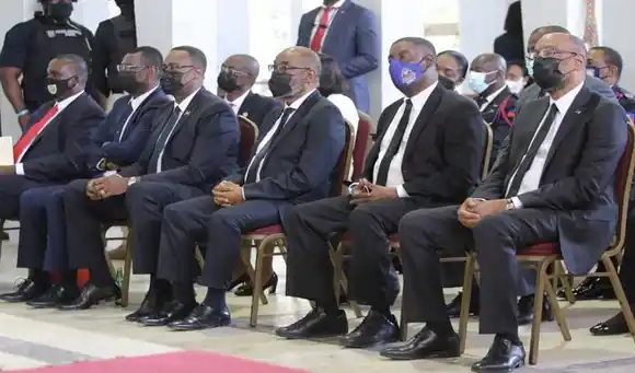 Bandas criminales lanzan atentado contra Primer Ministro haitiano