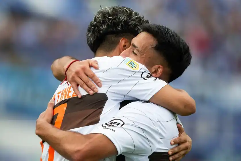 Platense es el primer finalista de la Copa de la Liga y espera por Central o River